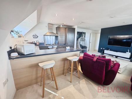 2 bedroom Apartment to let in Radcliffe Road, West Bridgford, NG2