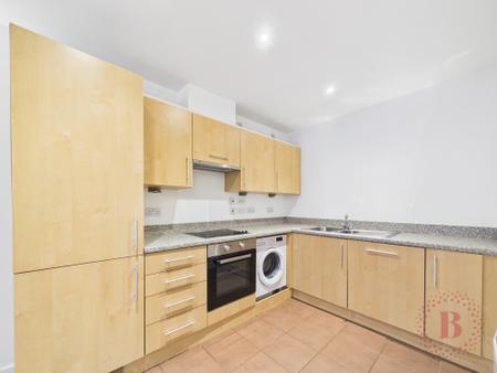 1 bedroom Flat for sale in Queens Road, Nottingham, NG2