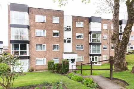 Brentwood Court, Prestwich, M25