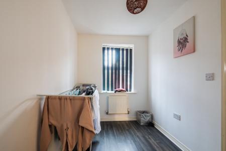 4 bedroom Town house for sale in Appleton Street, Cheetham Hill, M8