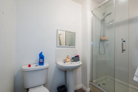 4 bedroom Town house for sale in Appleton Street, Cheetham Hill, M8