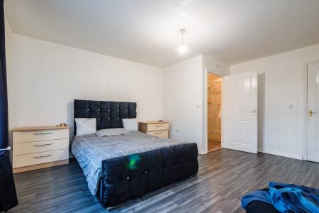 4 bedroom Town house for sale in Appleton Street, Cheetham Hill, M8