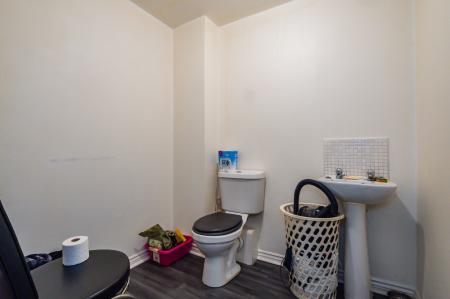 4 bedroom Town house for sale in Appleton Street, Cheetham Hill, M8