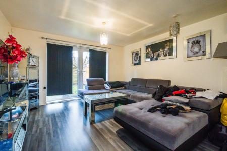 4 bedroom Town house for sale in Appleton Street, Cheetham Hill, M8