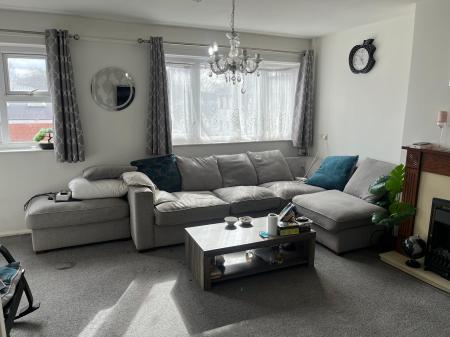 2 bedroom Flat for sale in Brackley Avenue, Manchester, M15
