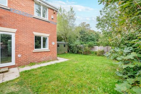 3 bedroom Semi-detached house for sale in Braithwaite Road, Middleton, M24