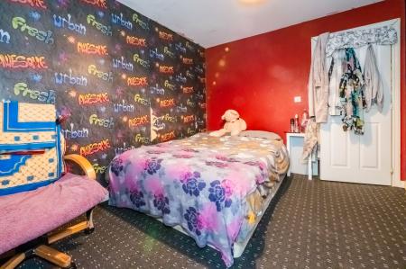 4 bedroom Town house for sale in Cardinal Street, Cheetham Hill, M8