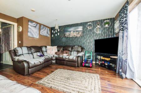 4 bedroom Town house for sale in Cardinal Street, Cheetham Hill, M8