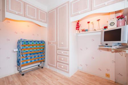 3 bedroom Semi-detached house for sale in Great Hall Close, Radcliffe, M26