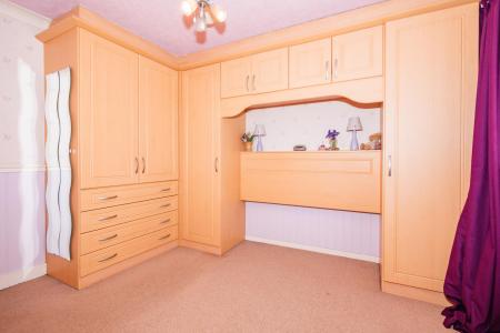 3 bedroom Semi-detached house for sale in Great Hall Close, Radcliffe, M26