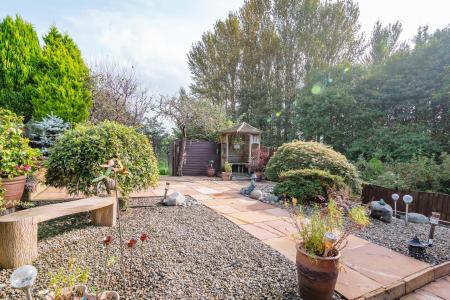 3 bedroom Semi-detached house for sale in Great Hall Close, Radcliffe, M26