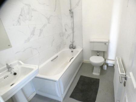 1 bedroom Flat for sale in Hathersage Road, Manchester, M13