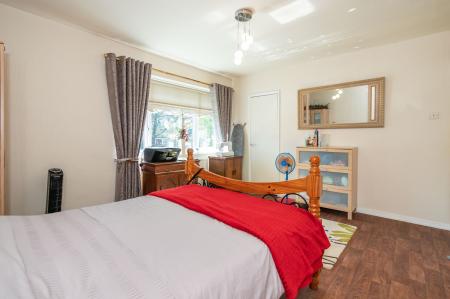 2 bedroom Semi-detached house for sale in Halliwell Road, Prestwich, M25