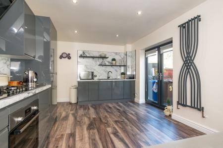 2 bedroom Semi-detached house for sale in Halliwell Road, Prestwich, M25