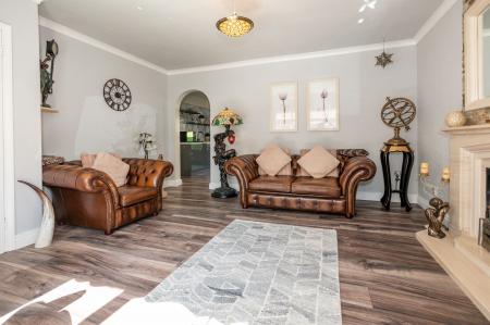 2 bedroom Semi-detached house for sale in Halliwell Road, Prestwich, M25