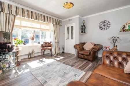 2 bedroom Semi-detached house for sale in Halliwell Road, Prestwich, M25