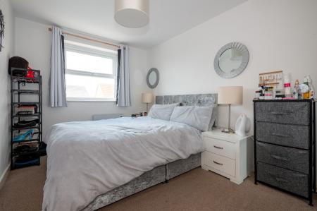 1 bedroom Flat for sale in Ivy Graham Close, Newton Heath, M40