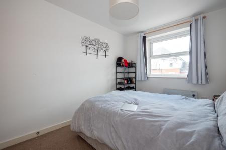 1 bedroom Flat for sale in Ivy Graham Close, Newton Heath, M40