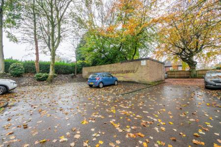 2 bedroom Flat for sale in Limefield Road, Salford, M7
