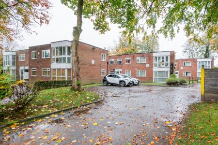 2 bedroom Flat for sale in Limefield Road, Salford, M7