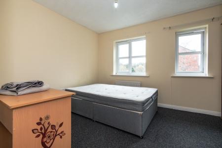 2 bedroom Terraced House for sale in Maplewood Close, Blackley, M9