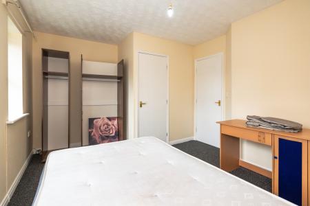 2 bedroom Terraced House for sale in Maplewood Close, Blackley, M9