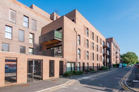 2 bedroom Flat for sale in Navigation Street, Manchester, M4