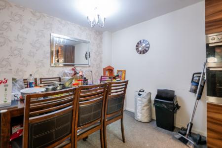 4 bedroom Semi-detached house for sale in Oriel Gardens, Salford, M7
