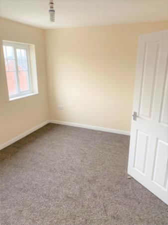4 bedroom Town house for sale in SaddlecoteClose, Manchester, M8