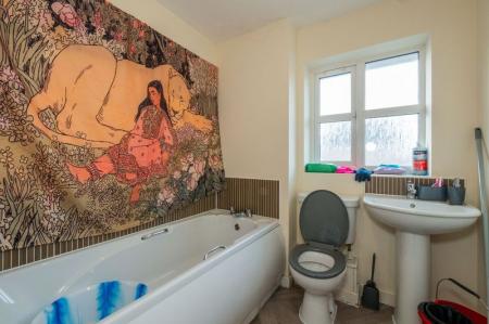 3 bedroom Semi-detached house for sale in Shillingford Road, Manchester, Gorton, M18