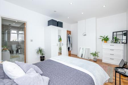 2 bedroom Terraced House for sale in Stanley Street, Prestwich, M25