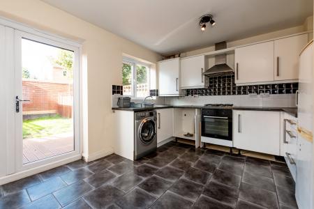 3 bedroom Semi-detached house for sale in Stephen Oake Close, Manchester, M8