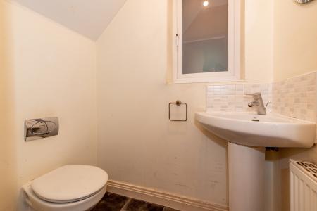 3 bedroom Semi-detached house for sale in Stephen Oake Close, Manchester, M8