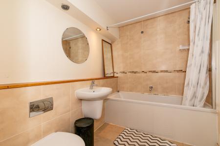 3 bedroom Semi-detached house for sale in Stephen Oake Close, Manchester, M8