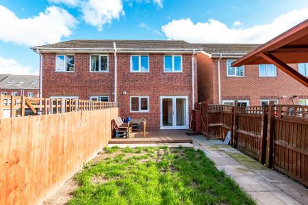 3 bedroom Semi-detached house for sale in Stephen Oake Close, Manchester, M8