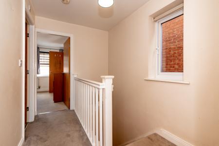 3 bedroom Semi-detached house for sale in Stephen Oake Close, Manchester, M8