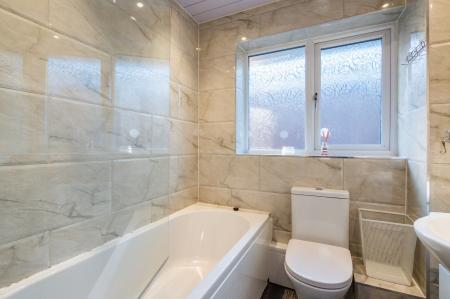 3 bedroom Detached house for sale in The Fairway, Manchester, New Moston, M40