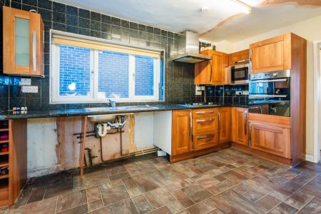 3 bedroom Detached house for sale in The Fairway, Manchester, New Moston, M40