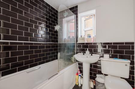 3 bedroom Semi-detached house for sale in Cowling Street, Salford, M7