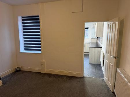 2 bedroom Terraced House to let in Hethorn Street, Newton Heath, M40