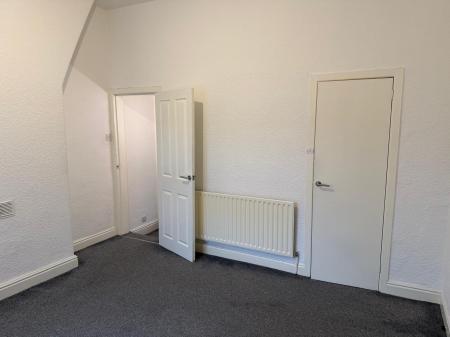 2 bedroom Terraced House to let in Hethorn Street, Newton Heath, M40