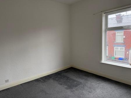 2 bedroom Terraced House to let in Hethorn Street, Newton Heath, M40