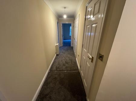 2 bedroom Flat to let in Roch Bank, Manchester, Blackley, M9