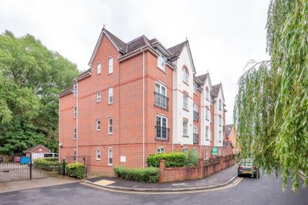 Roch Bank, Manchester, Blackley, M9