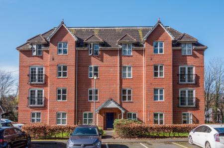 Roch Bank, Manchester, Blackley, M9