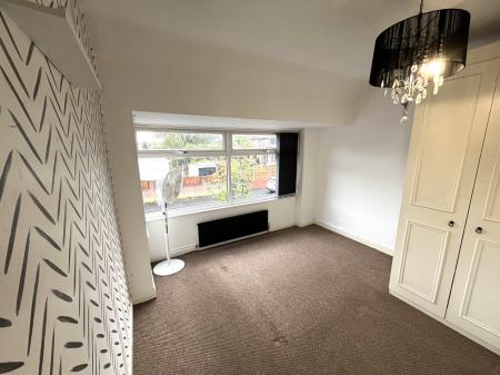3 bedroom Semi-detached house to let in Lancaster Avenue, Whitefield, M45