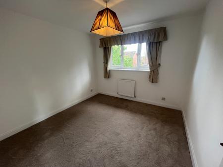 3 bedroom Detached house to let in Eppleworth Rise, Manchester, Swinton, M27