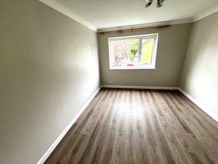 1 bedroom Flat to let in Lowther Road, Prestwich, M25