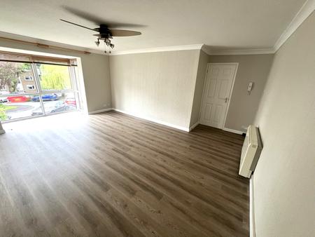 1 bedroom Flat to let in Lowther Road, Prestwich, M25