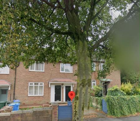 3 bedroom Terraced House to let in Wood Street, Middleton, M24